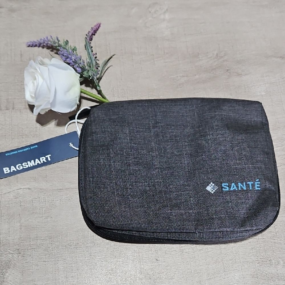 Santé Bagsmart Travel Cable Accessory Bag & Airfly Bluetooth Audio Transmitter